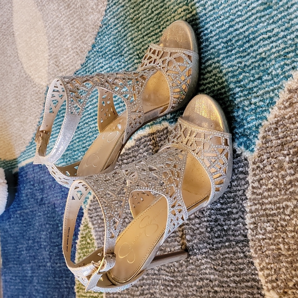 Jessica Simpson gold rhinestone studded heels size 8  1/2 M